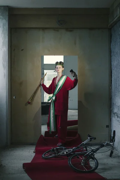 Look 32
